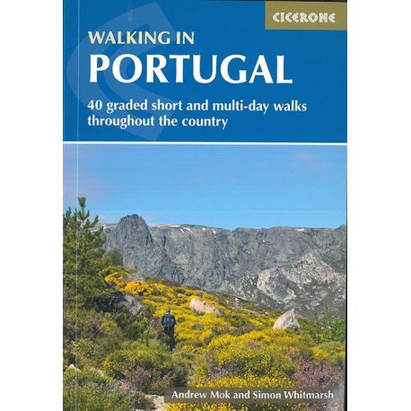 WALKING IN PORTUGAL